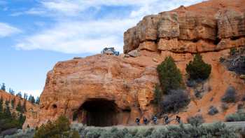 Pedaling towards Bryce Canyon National Park